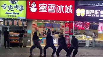 一个月涨粉50万+社死现场成为新一届快手短视频流量密钥